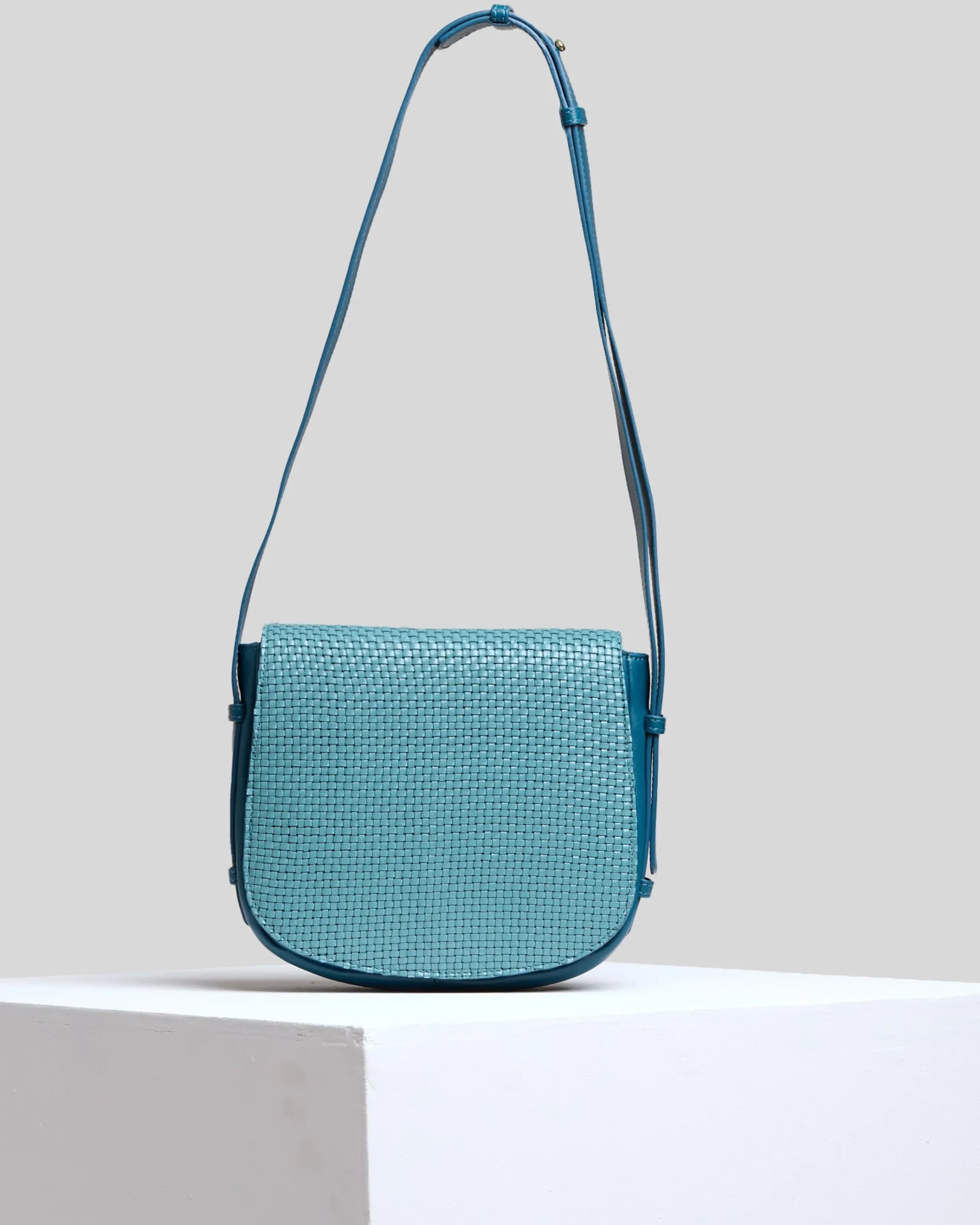 Crossbody Bag Midi Linea Sella