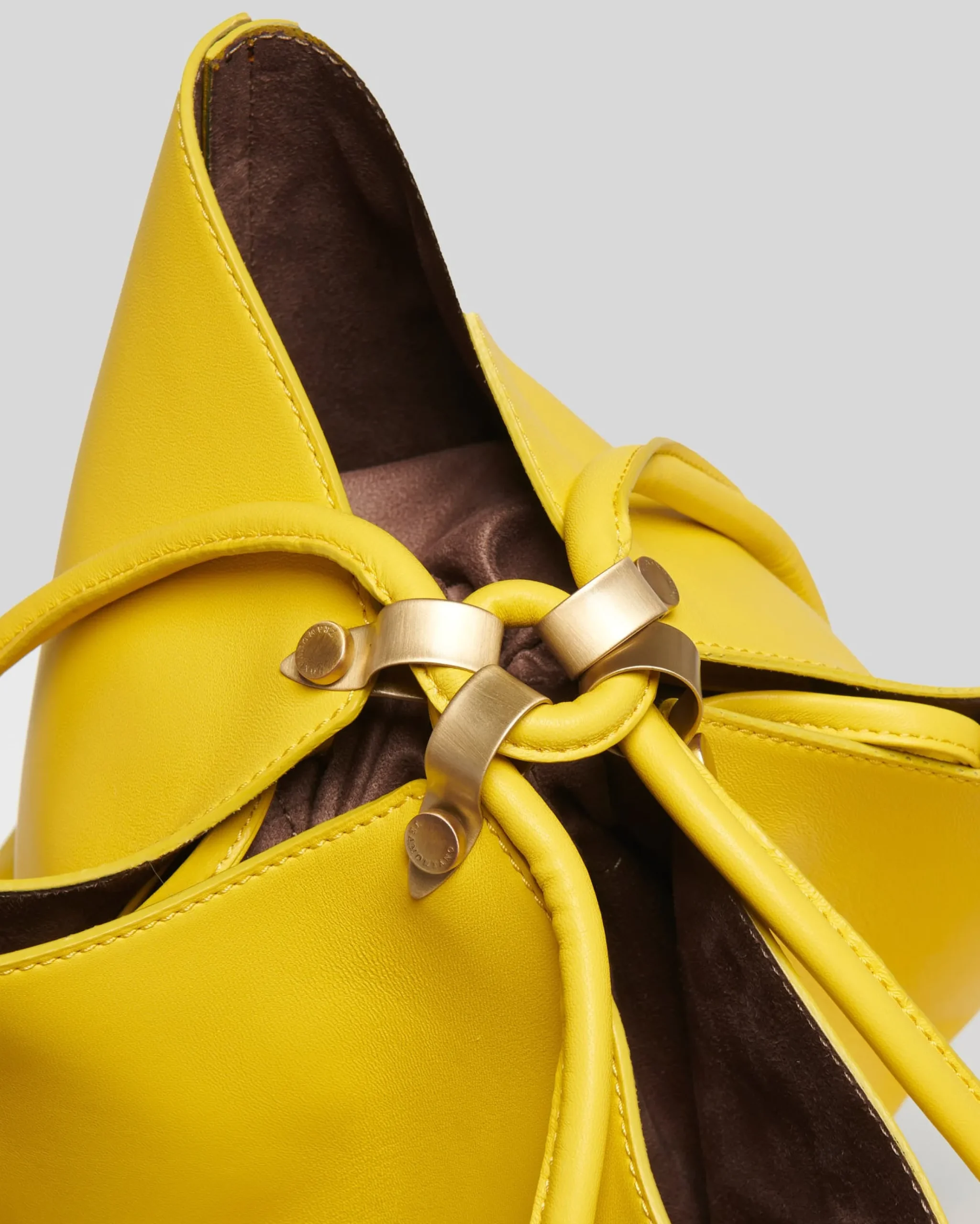 Tulipano Bucket Bag